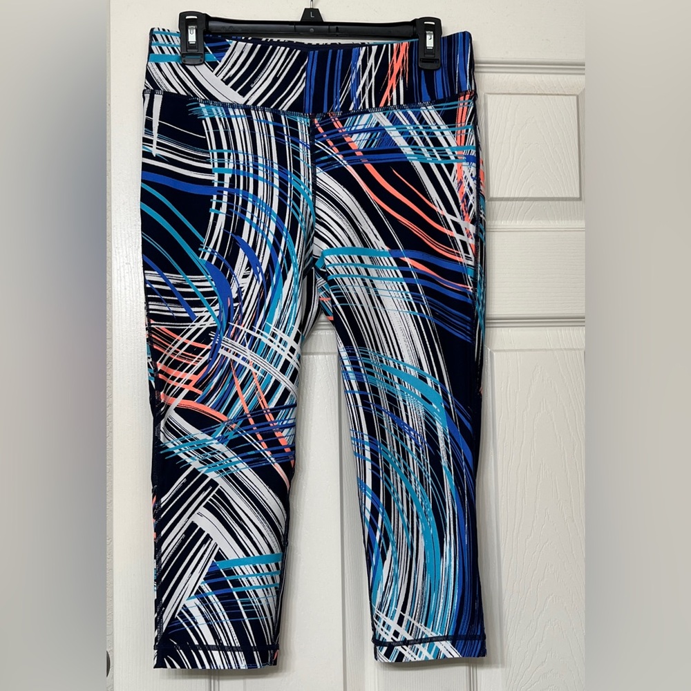 Women’s Tommy Hilfiger capris leggings